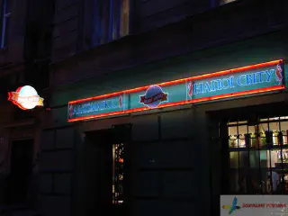 Вивіска - акрилайт і торцевий касетон. Алкомаркет.