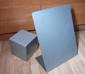 Номерки, таблички, підставки