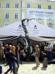 Декор з композиту