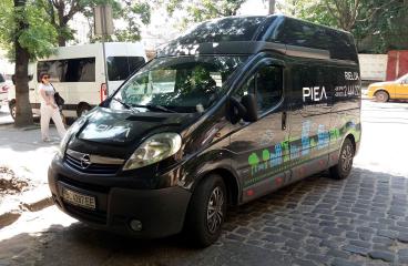 Друк на самоклеючій плівці